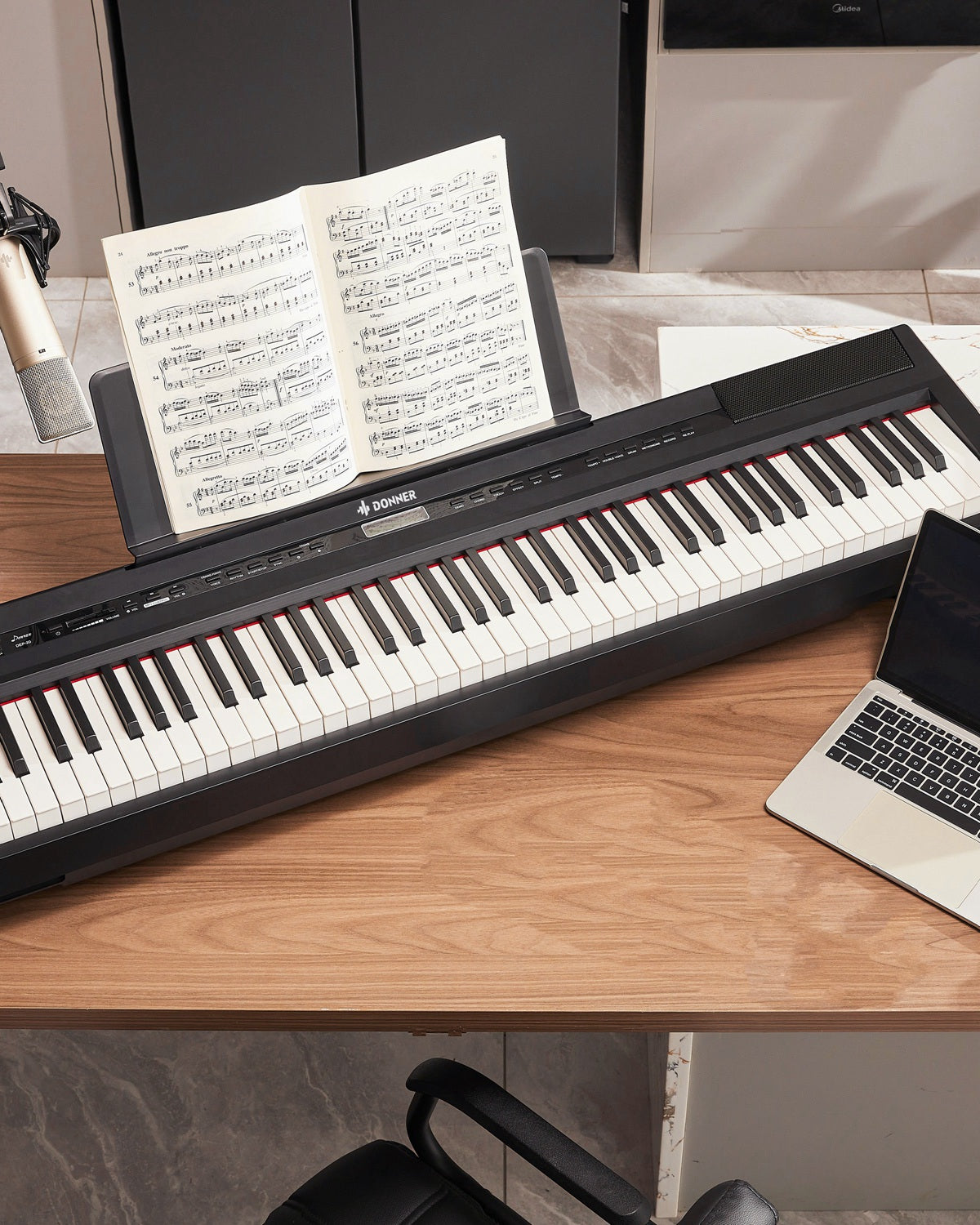 Donner DEP-20 Portable 88 Key Weighted Digital Piano with Sustain Pedal for Beginner