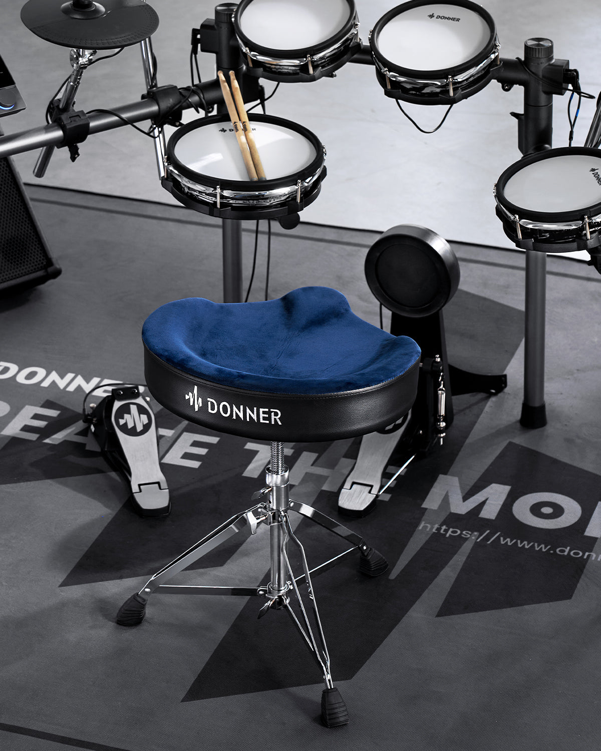 Donner DT-100  Adjustable Padded Drum Throne Blue