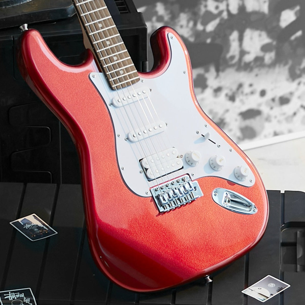 Donner DST-100 Full Size Electric Guitar Kit with Amplifier 39-Inch Solid Body HSS Pickup Beginner Set